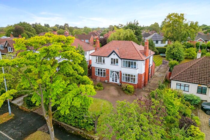 4 Bedroom Detached House For Sale In Grange Road, Bramhall, SK7