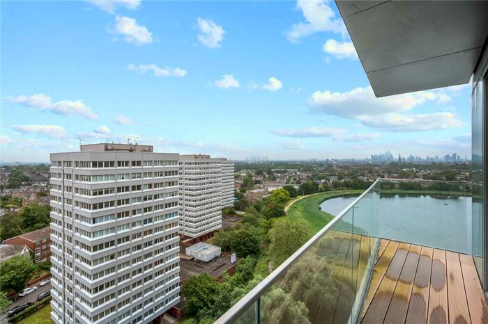 3 Bedroom Apartment To Rent In Skylark Point, Newnton Close, Woodberry Down, London, N4