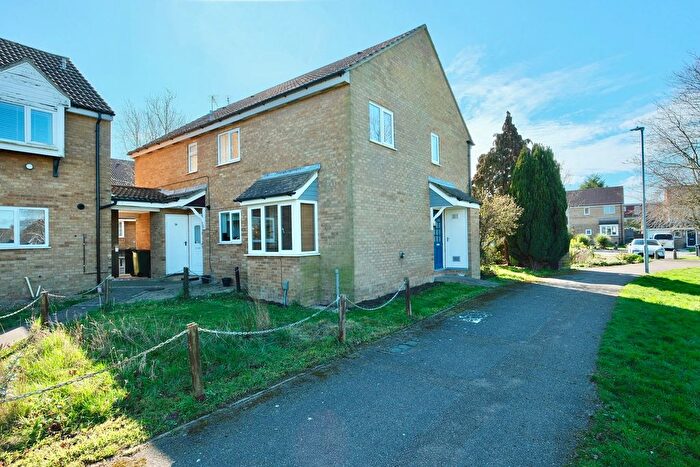 2 Bedroom Terraced House For Sale In Holmehill, Godmanchester, Huntingdon, PE29