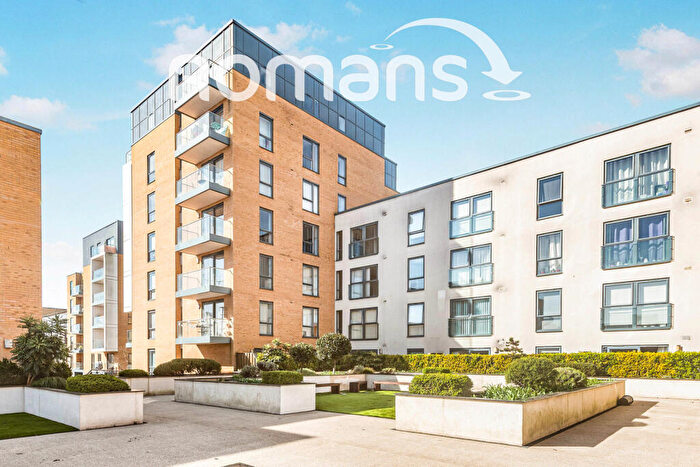 1 Bedroom Flat To Rent In Drake Way, Reading, Berkshire, RG2