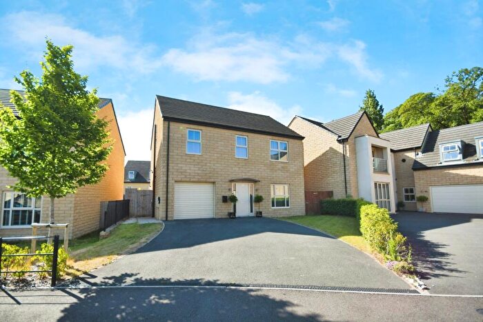 4 Bedroom Detached House For Sale In Hulford Street, Dunston, Chesterfield, S41