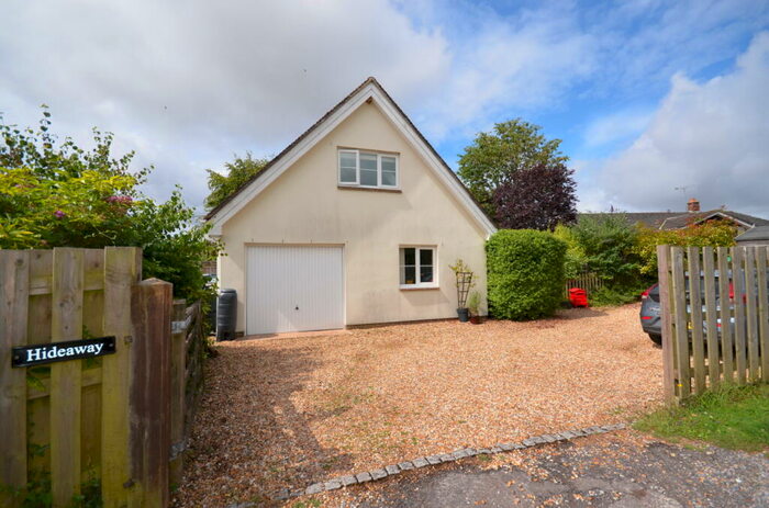 3 Bedroom Detached House For Sale In Andover Road, Lopcombe, Salisbury, Wiltshire, SP5
