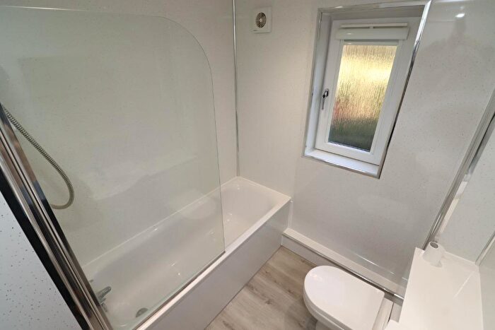 1 Bedroom Flat To Rent In Greenholme Street, Cathcart, Glasgow, G44