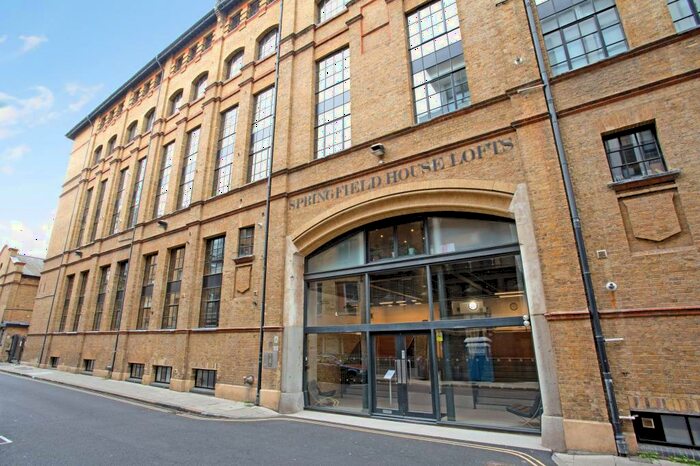 2 Bedroom Apartment To Rent In Springfield House, Dalston London, E8