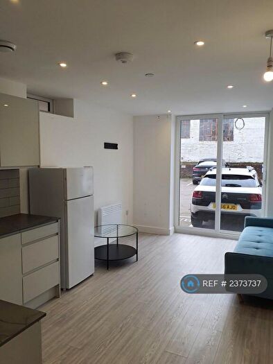 1 Bedroom Flat To Rent In Laybrook House, Sidcup, DA14
