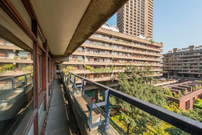 2 Bedroom Flat To Rent In Thomas More House, London, EC2Y