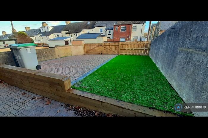 4 Bedroom Terraced House To Rent In Bessemer Street, Consett, DH8