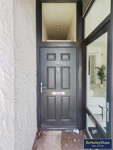 2 Bedroom Flat To Rent In Bridge Road, Crosby, Liverpool, L23