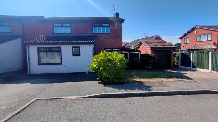 3 Bedroom Detached House For Sale In Ivy Close, Wrexham, LL11