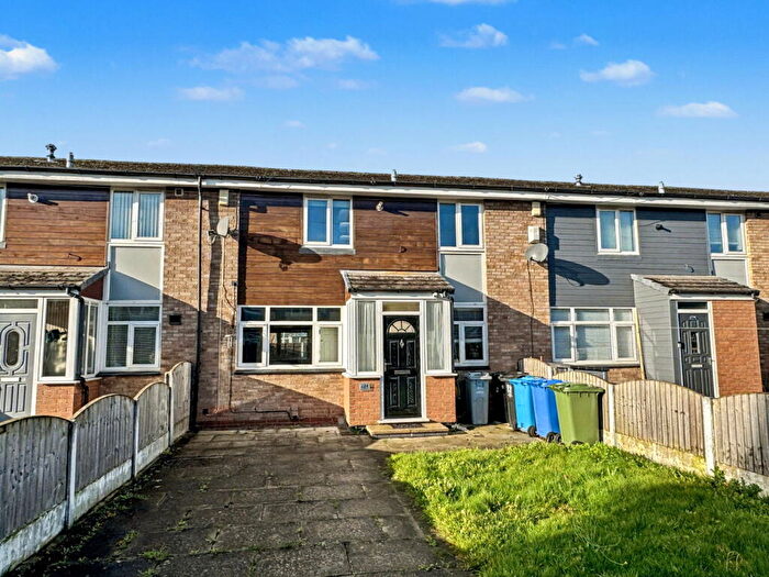 3 Bedroom Terraced House For Sale In Thirsk Avenue, Sale, Greater Manchester, M33