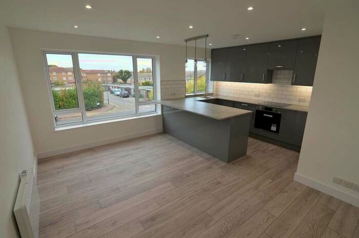 1 Bedroom Flat To Rent In Hatherley Road, Sidcup, DA14