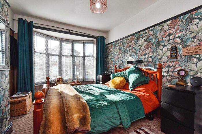 3 Bedroom Semi-Detached House For Sale In Stebonheath Terrace, Llanelli, Carmarthenshire, SA15