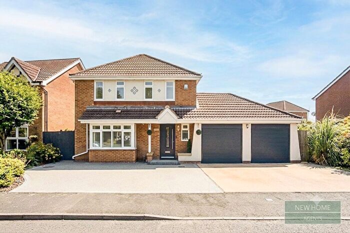 3 Bedroom Detached House For Sale In Long Lane, Coalville, LE67