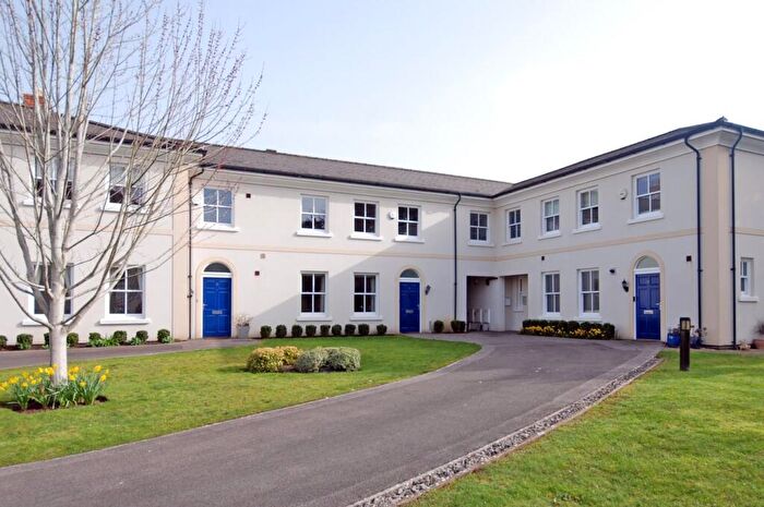 2 Bedroom Apartment For Sale In Harefield Grove, The Park, Cheltenham, GL50