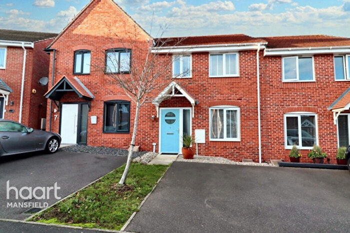 3 Bedroom Terraced House For Sale In Brownley Road, Mansfield, NG21