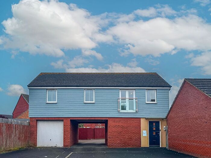 2 Bedroom Mews To Rent In Imperial Way, Bridgwater, TA6