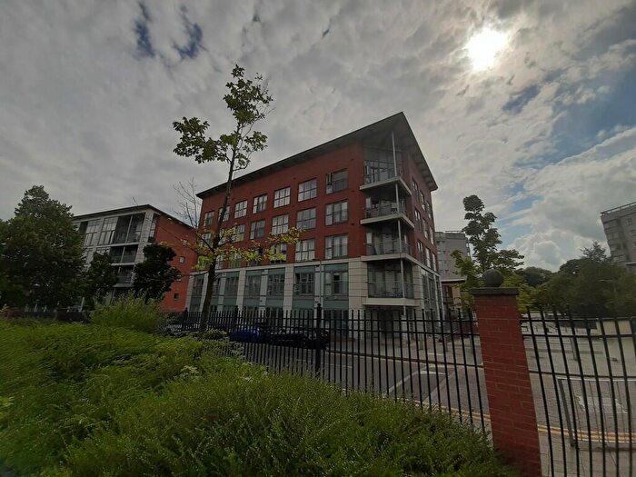 2 Bedroom Apartment To Rent In Park Central, Birmingham, B15