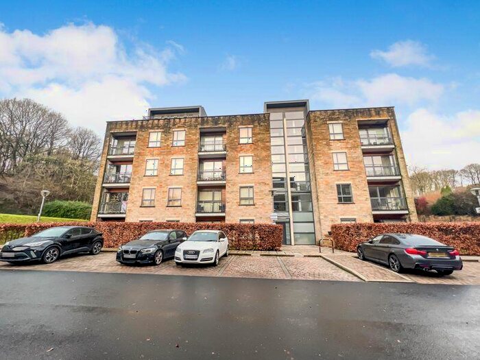 2 Bedroom Flat To Rent In Deakins Mill Way, Egerton, BL7