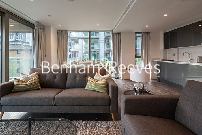 2 Bedroom Flat To Rent In Royal Mint Street, Tower Hill, E1
