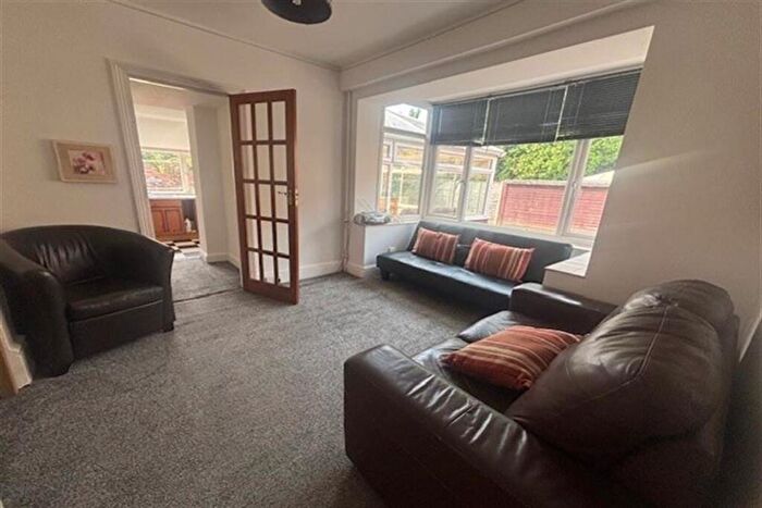 5 Bedroom House To Rent In Bedroom Semi Detached House In Charminster, BH8