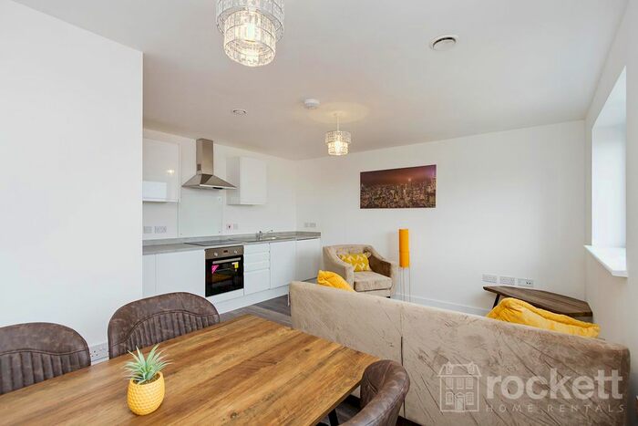 2 Bedroom Flat To Rent In Marsh Box, Marsh Parade, Newcastle Under Lyme, Staffordshire, ST5