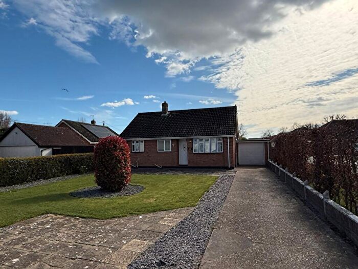 2 Bedroom Detached Bungalow For Sale In Thorpe Road, Kirby Cross, CO13