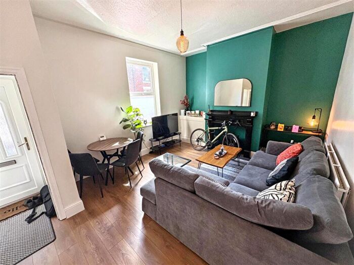 3 Bedroom Terraced House For Sale In Cambridge Street, Preston, PR1