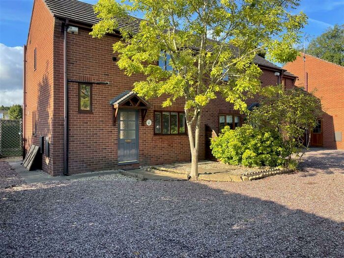 2 Bedroom Semi-Detached House To Rent In Stryd Henardd, Mold, Flintshire, CH7