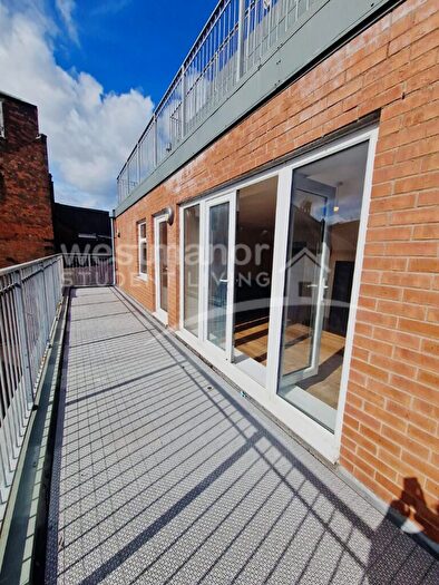 3 Bedroom Apartment To Rent In Rutland Street, Leicester, Leicestershire, LE1
