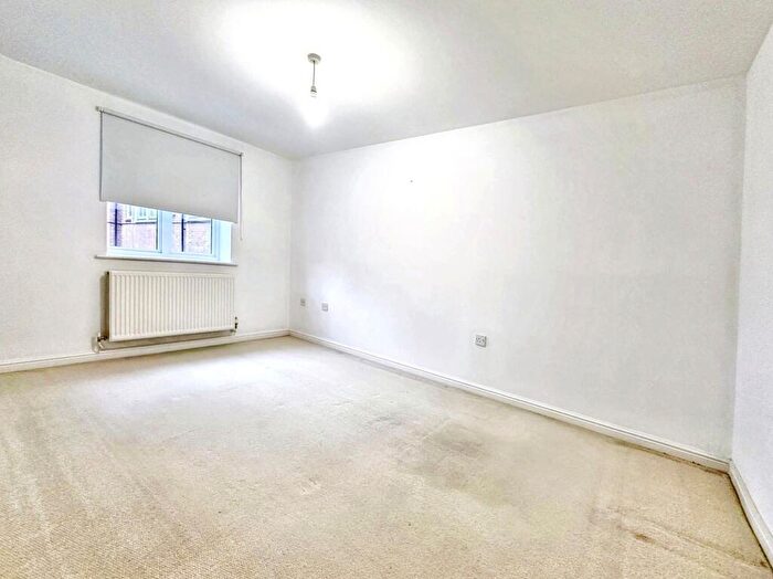 2 Bedroom Apartment For Sale In The Cloisters, Sunderland, Tyne And Wear, SR2