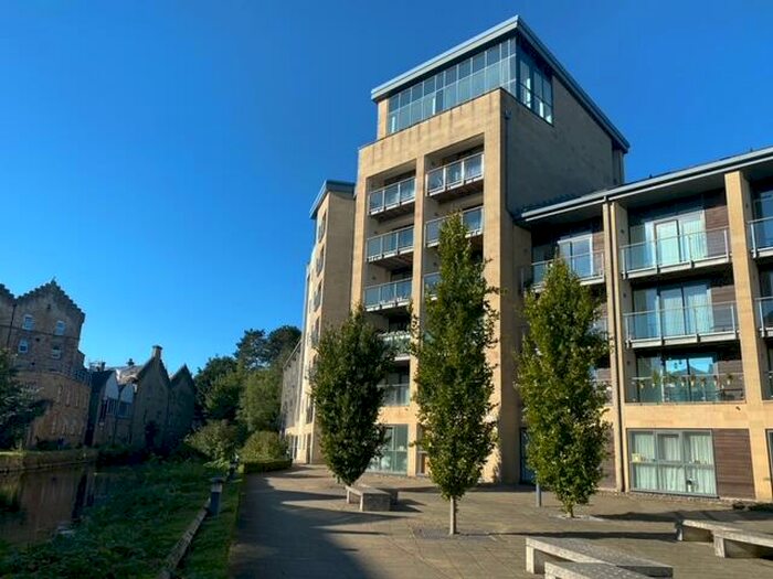 2 Bedroom Apartment To Rent In Mill View House, Aalborg Place, Lancaster, LA1