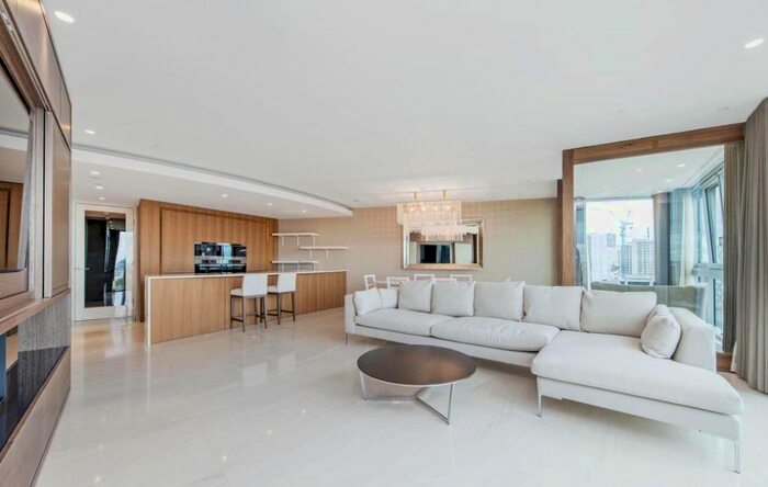 3 Bedroom Flat To Rent In The Tower, St. George Wharf, Vauxhall, SW8