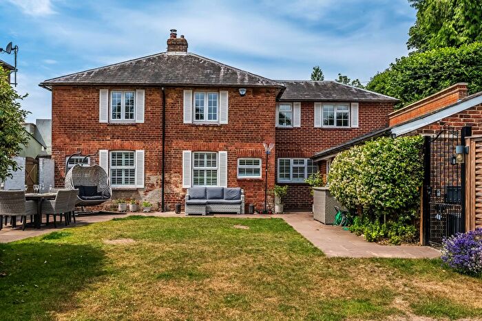 4 Bedroom Detached House For Sale In Tandridge Lane, Tandridge, Oxted, Surrey, RH8