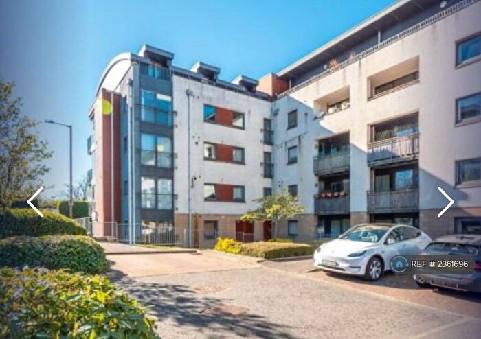 2 Bedroom Flat To Rent In East Pilton Farm Avenue, Edinburgh, EH5