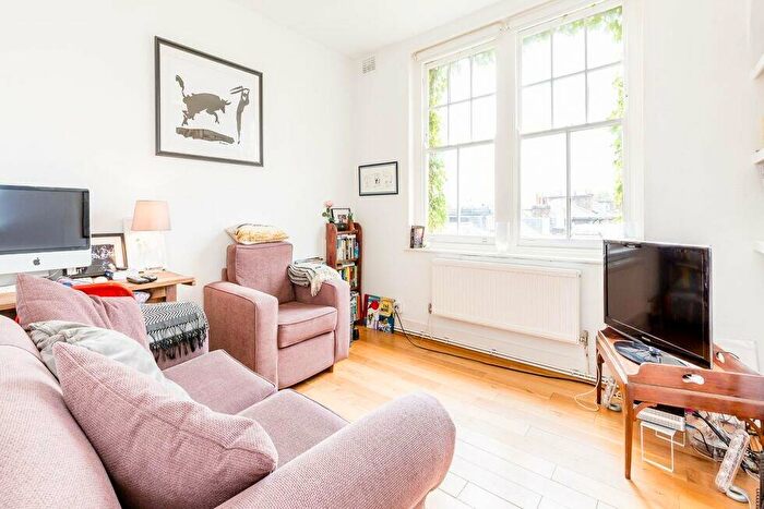 1 Bedroom Flat To Rent In Thornhill Road, Barnsbury, N1