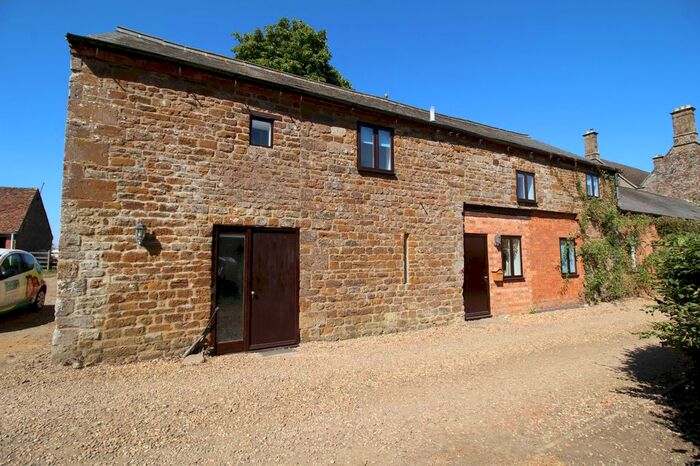 2 Bedroom Terraced House To Rent In Charwelton Road, Preston Capes, Daventry, NN11