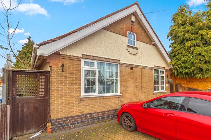 3 Bedroom Bungalow For Sale In Stenson Road, Derby, DE23