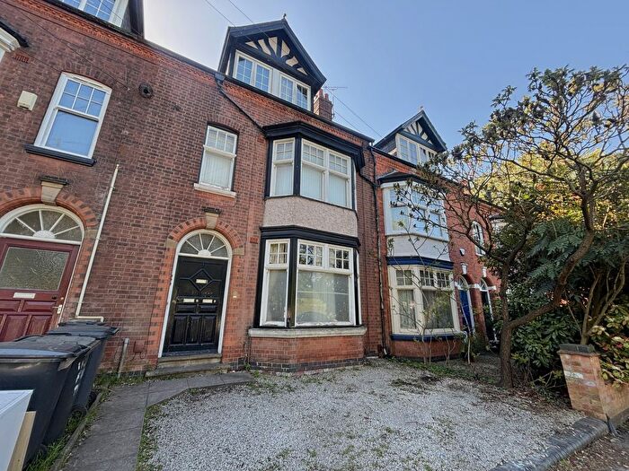 1 Bedroom Flat To Rent In Victoria Park Road, Clarendon Park, Leicester, LE2