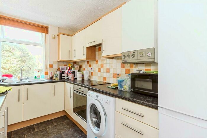 4 Bedroom Semi-Detached House To Rent In Summerleaze, Hillfields, Bristol, BS16