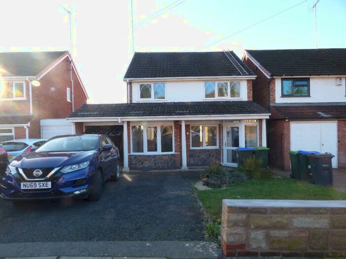 3 Bedroom Detached House To Rent In Stanton Road, Birmingham, B43