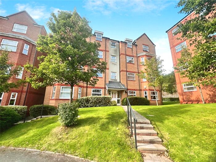 2 Bedroom Flat To Rent In Goodrich Mews, Dudley, West Midlands, DY3