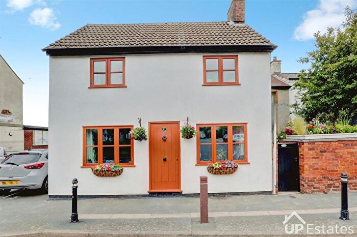2 Bedroom Cottage For Sale In Main Street, Higham-On-The-Hill, CV13
