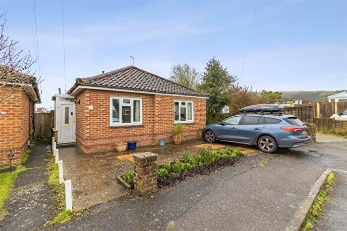 2 Bedroom Detached Bungalow For Sale In Broadview Close, Eastbourne, BN20