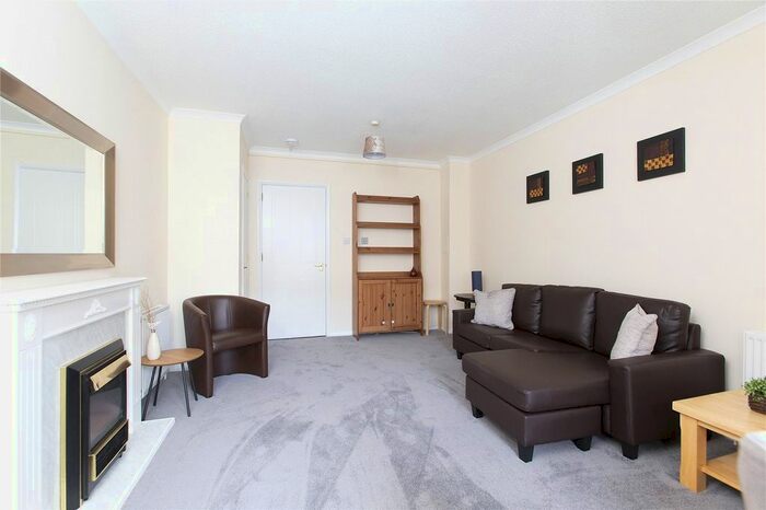 2 Bedroom Flat To Rent In Hopetoun Street, Broughton, Edinburgh, EH7