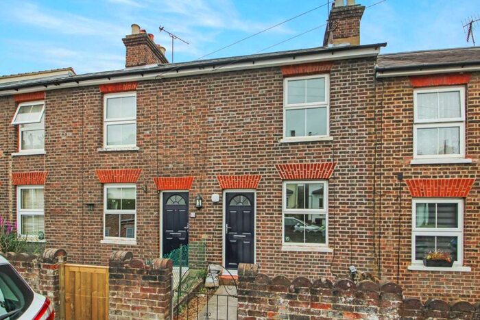 2 Bedroom Terraced House To Rent In Boxmoor Location, HP1