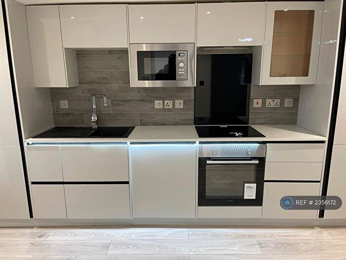 1 Bedroom Flat To Rent In Sylvan Road, Upper Norwood, SE19