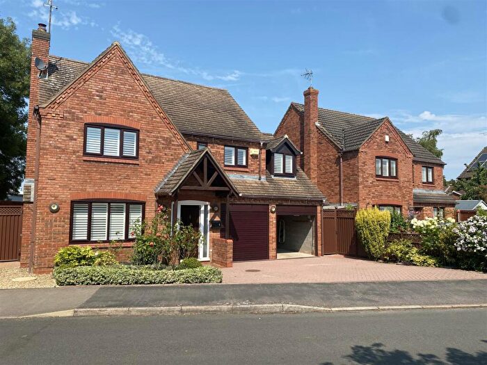 5 Bedroom Detached House To Rent In Chatsworth Drive, Market Harborough, LE16