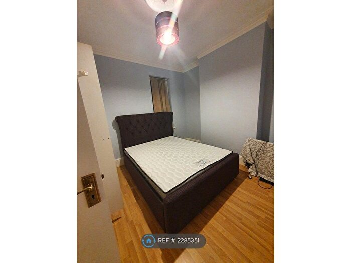 2 Bedroom Flat To Rent In Alexandra Road, London, NW4