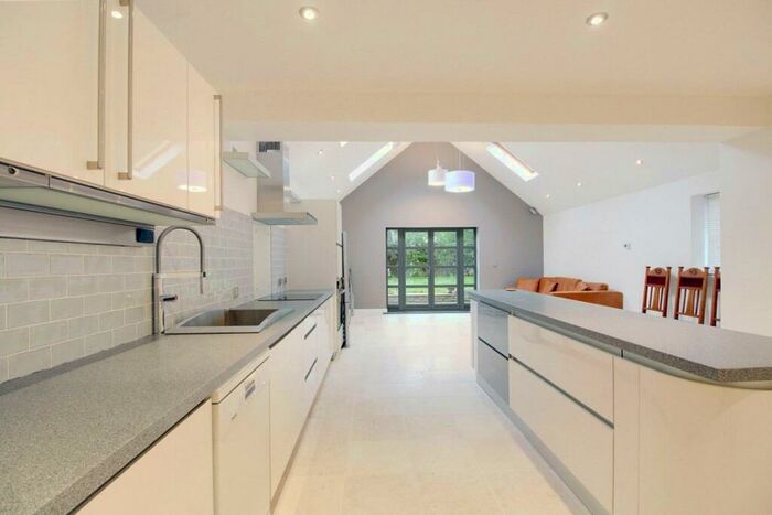 5 Bedroom Detached House For Sale In Norwich Road, Brooke, Norwich, Norfolk, NR15