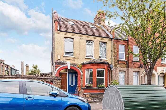 2 Bedroom Maisonette To Rent In Seymour Road, London, E10
